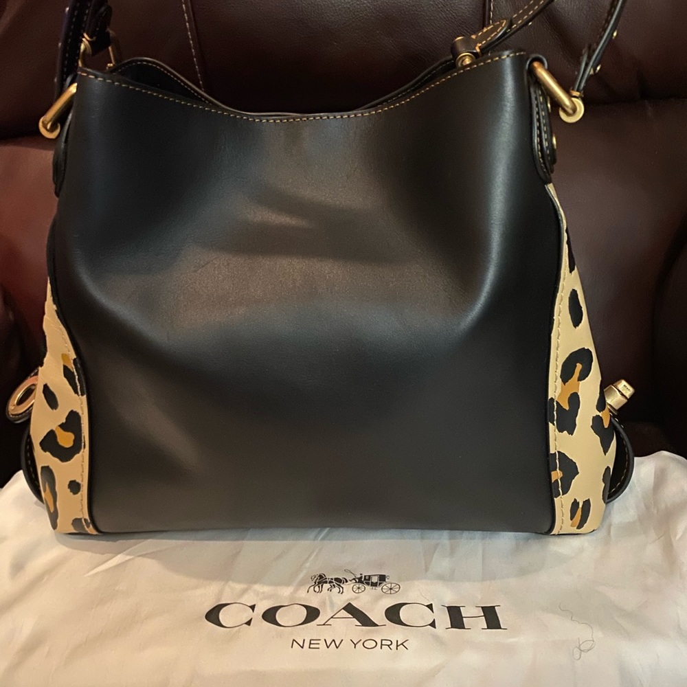 Coach Shoulder Bag - Picture 2 of 5